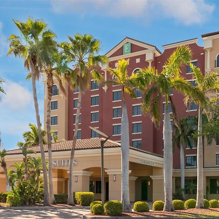 Embassy Suites Fort Myers - Estero Exterior photo